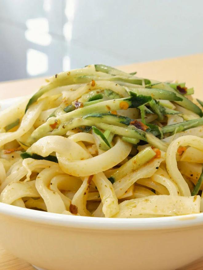 &ldquo;吃了十幾年&rdquo;|涼皮老店，陪你過夏天