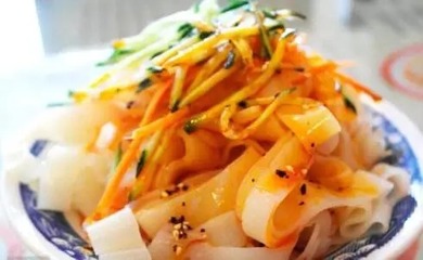 5平小店月賺2萬,三四線小城市怎么開涼皮店才賺錢?