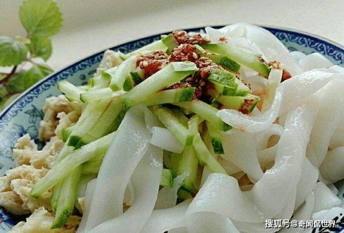 盛夏將至,推薦一款懶人涼皮,皮薄筋道又透亮,一周三次不嫌多